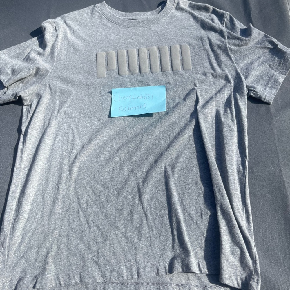 Puma Logo Grey T-Shirt *BARELY WORN*